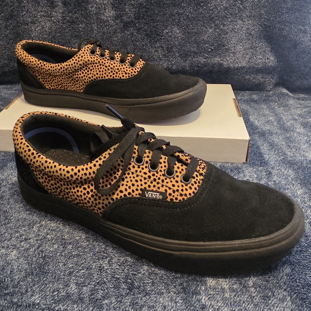 Vans ComfyCush Era "Tiny Cheetah" Black and Orange Shoes (Size: US Mens's - 8.5)